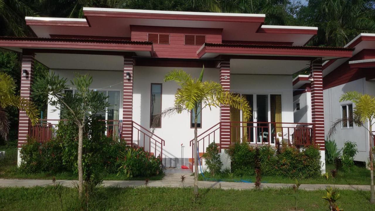 Tara House Hotel Ko Lanta Exterior foto